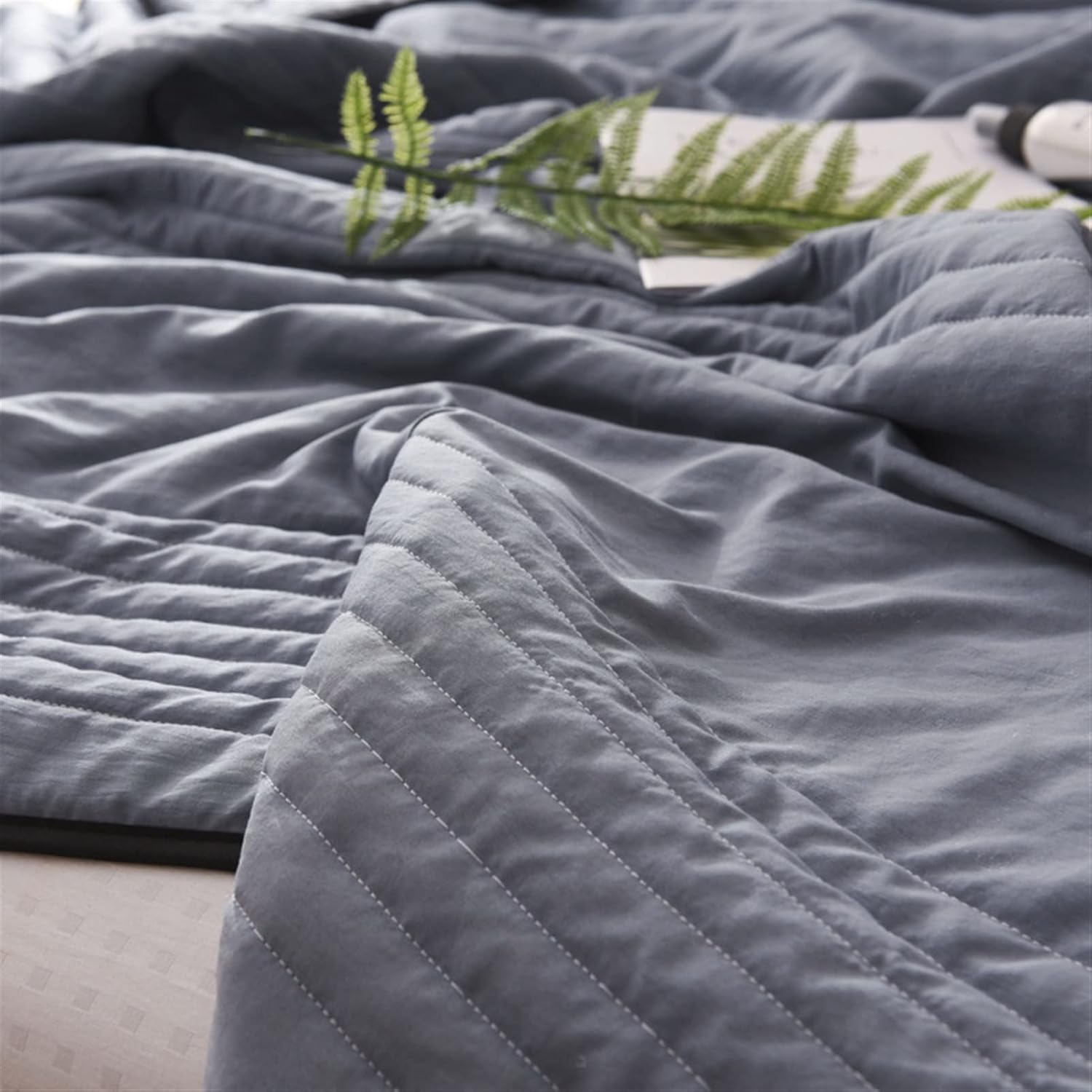 Lekki Koc Letni Oddychający – Chłodząca Narzuta na Łóżko z Miękkiej Tkaniny do Sypialni i Salonu