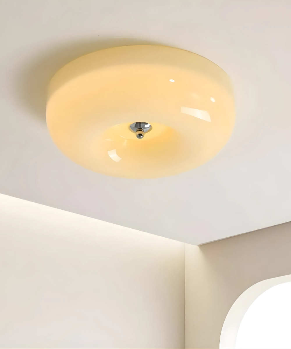 Lampa sufitowa LED donut Ø 32 lub 40 cm – szklany plafon w kolorze kremowym do salonu i sypialni