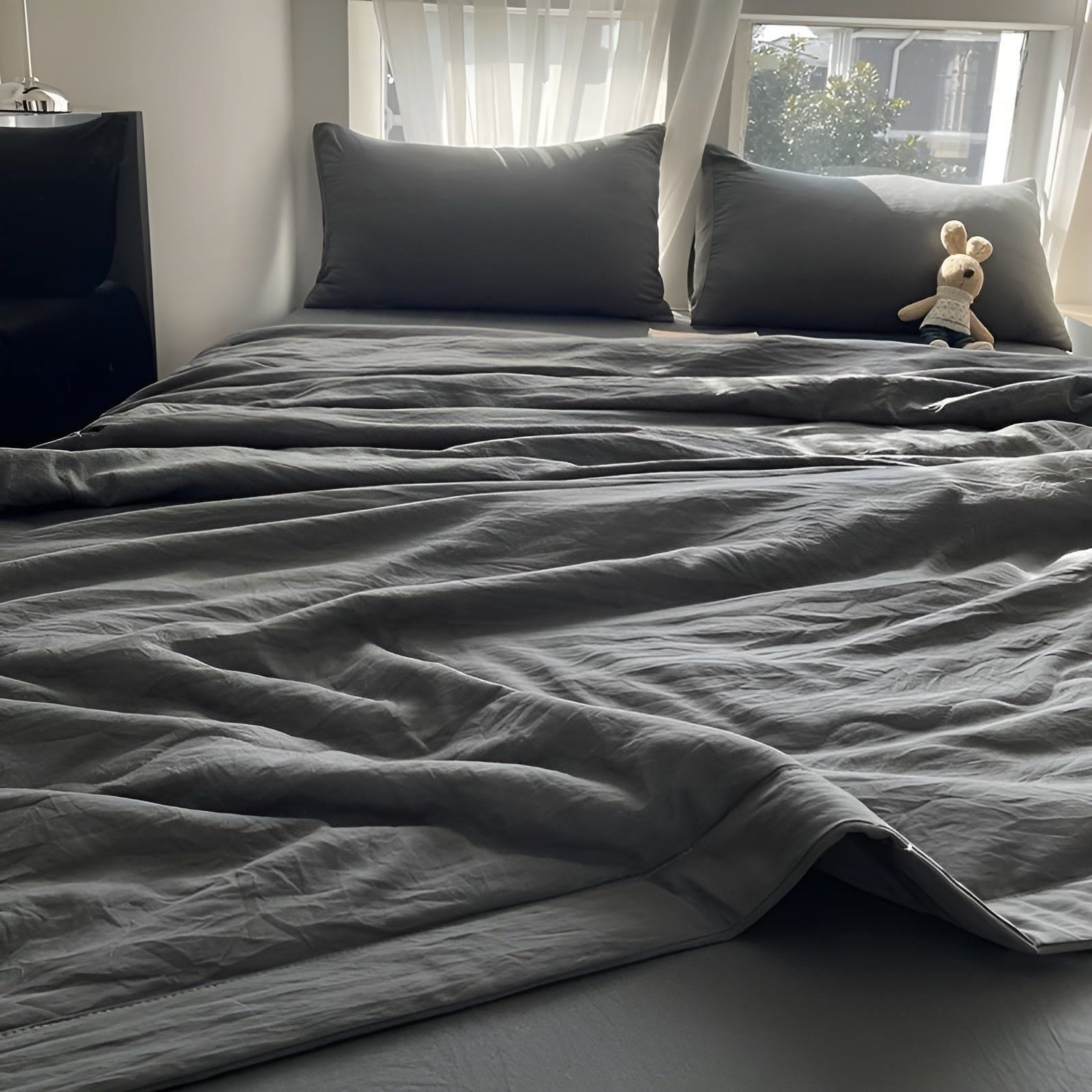 Lekkie Oddychające Koc 150x200 cm – Miękki Poliester na Ciepłe Noce do Sypialni 2