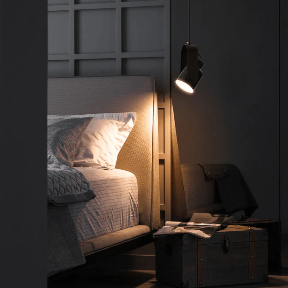 Regulowana Lampa Wisząca LED z Efektem Drewna – Mini Spot Sufitowy do Kuchni, Salonu i Jadalni