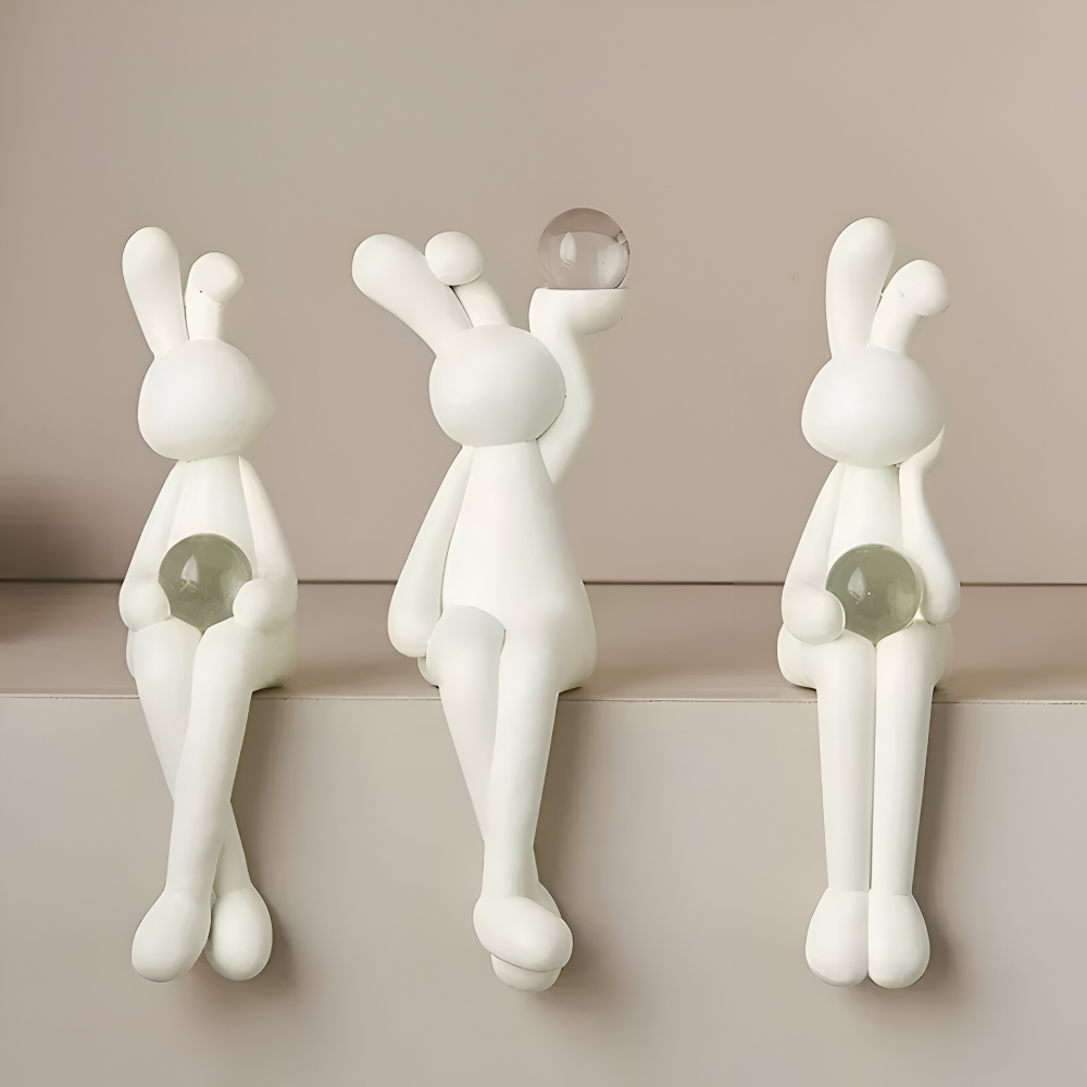 Zajączek wielkanocny figurka z kulą 19 do 22 cm – biała dekoracja z żywicy, 3 wzory