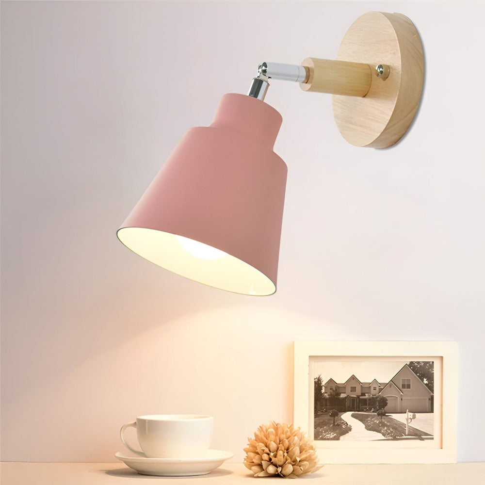 SwivelShine – lampa ścienna z mocowaniem na żelazie i włącznikiem kablowym 1