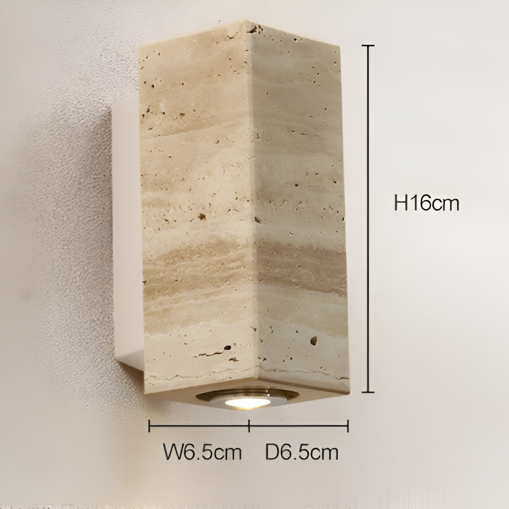 Kwadratowy kinkiet z podstawą z orzecha z zaznaczoną wysokością 16 cm