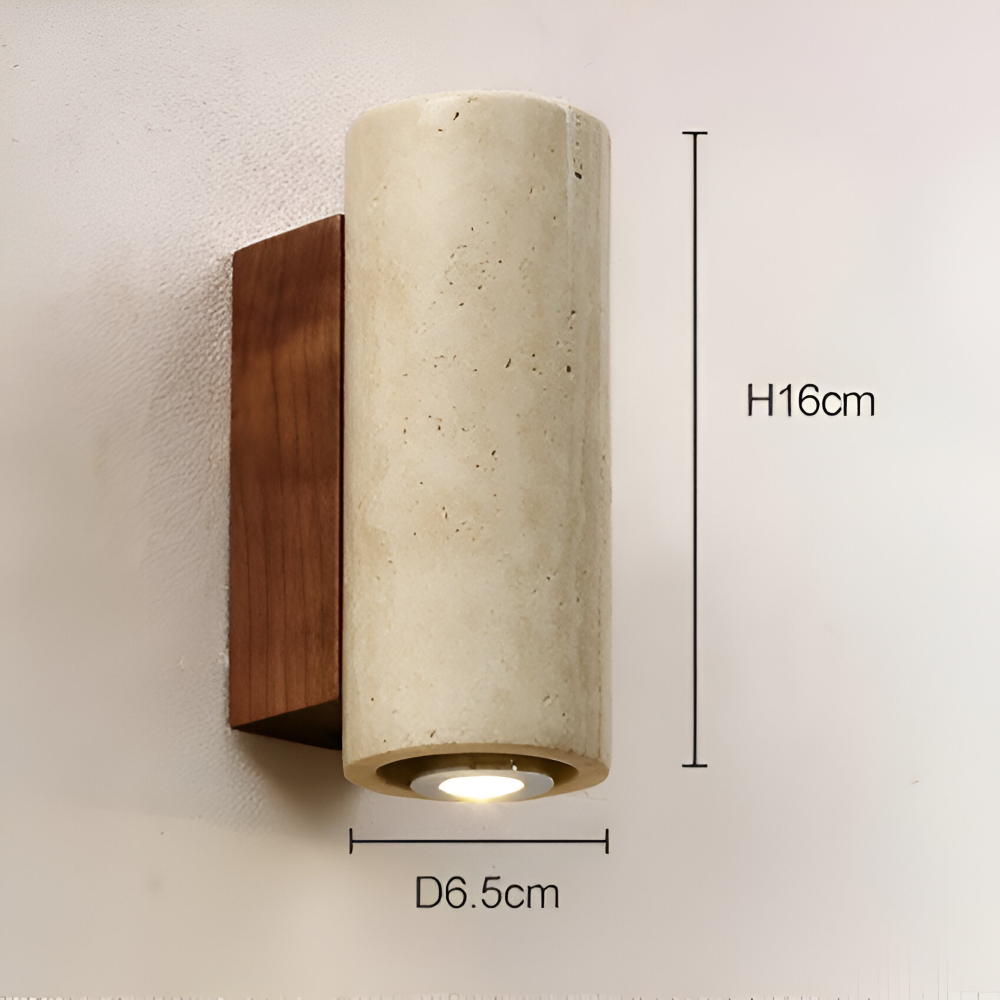 Okrągły kinkiet z podstawą z orzecha z wymiarami 6,5 cm i 16 cm