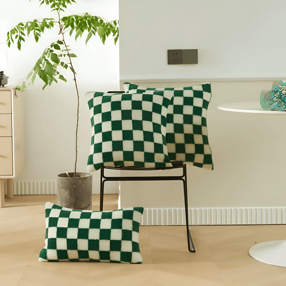 Zielona poszewka na poduszkę w kratkę w kolorze matcha