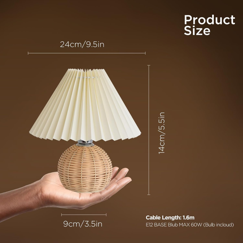 Rattanowa Lampka Stołowa z Plisowanym Kloszem – Retro Lampka Nocna do Sypialni i Salonu