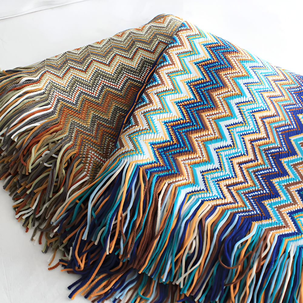 Koc akrylowy z frędzlami 130x170 lub 130x230 cm – dziergany koc boho w zygzak, 3 kolory