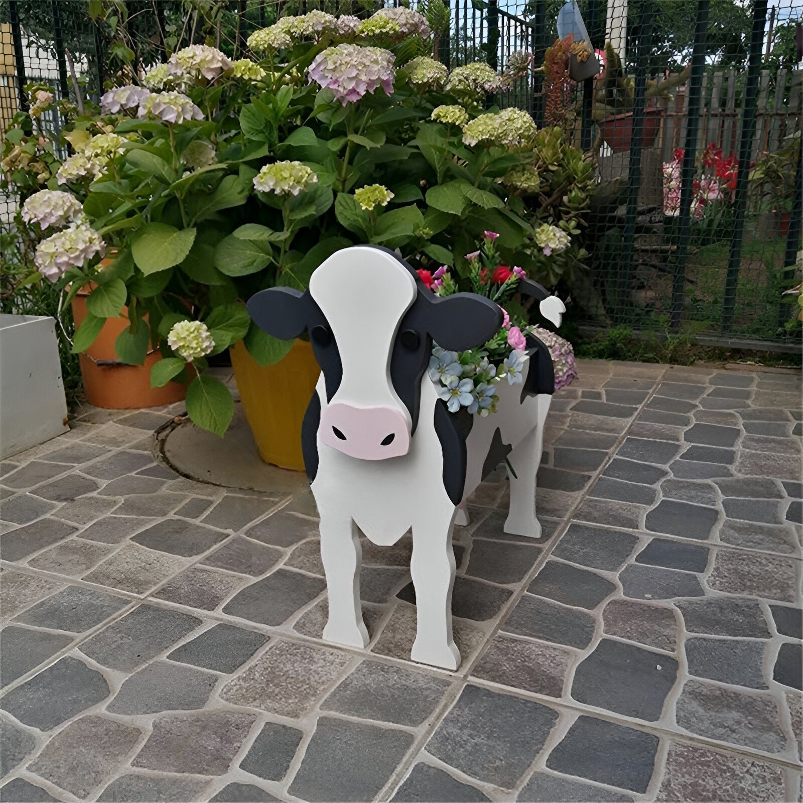 Doniczka z motywem zwierząt - Whimsy Cow Planter - Urocze doniczki w kształcie zwierząt 1