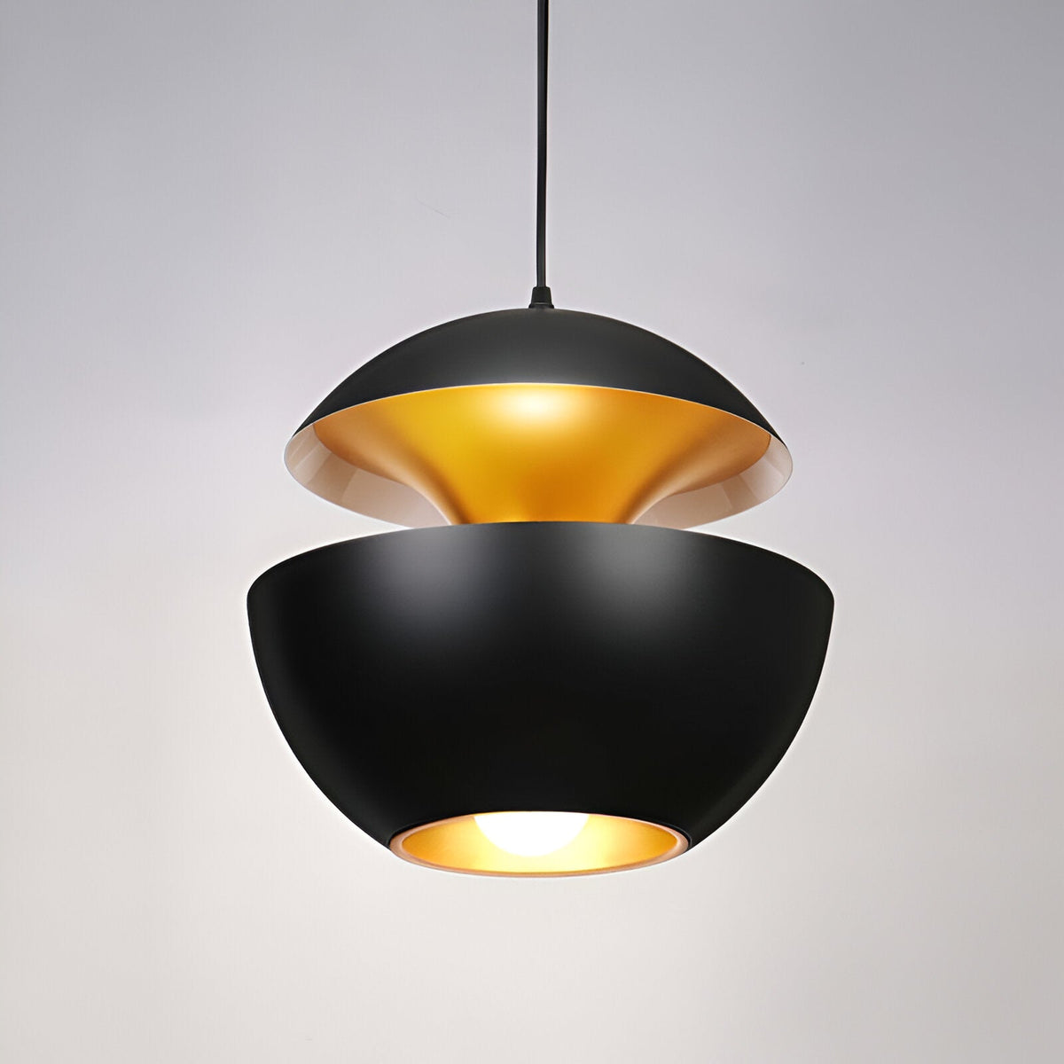 Lampa wisząca Apfel – artystyczna czarno-biała lampa wisząca E27 nad stół