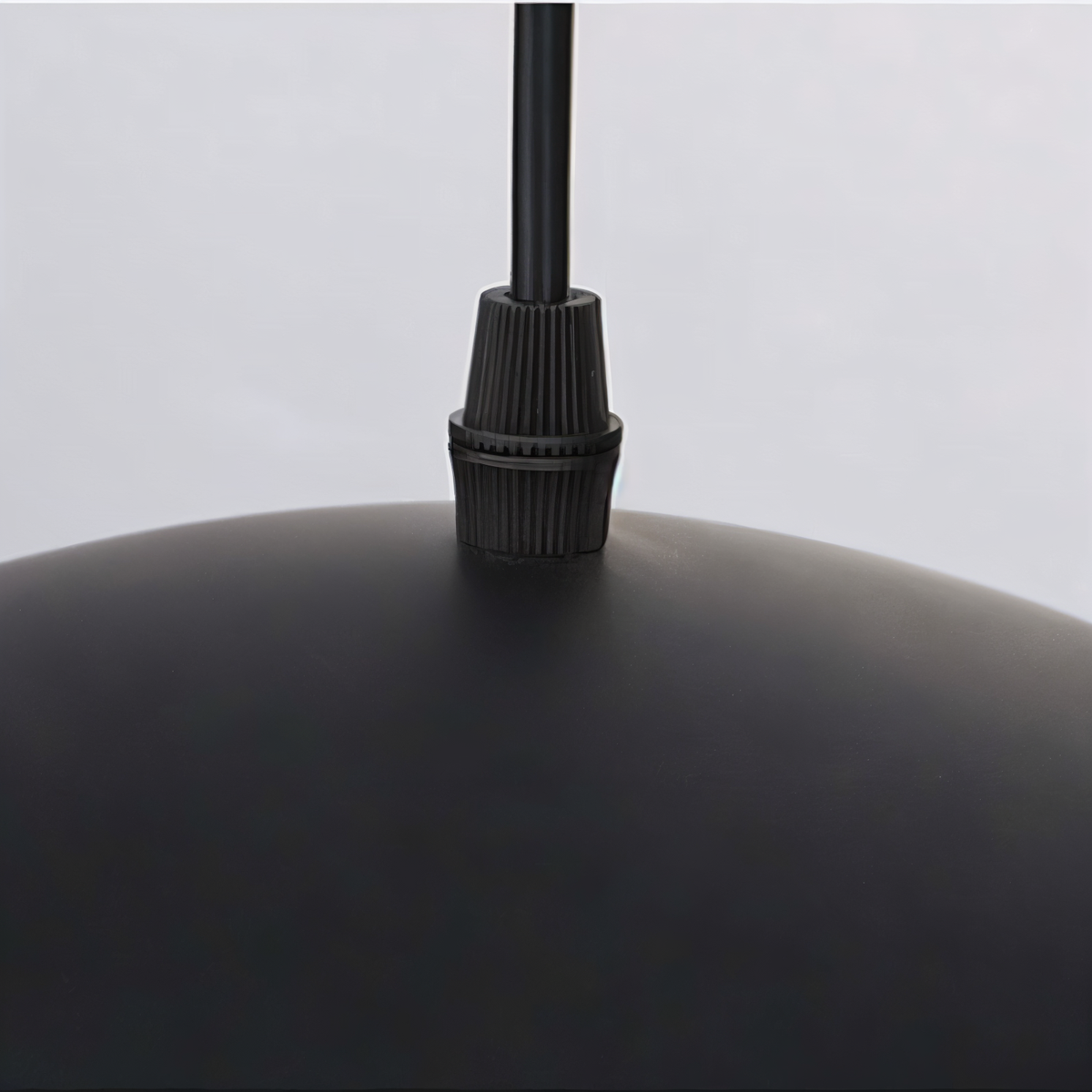 Lampa wisząca Apfel – artystyczna czarno-biała lampa wisząca E27 nad stół