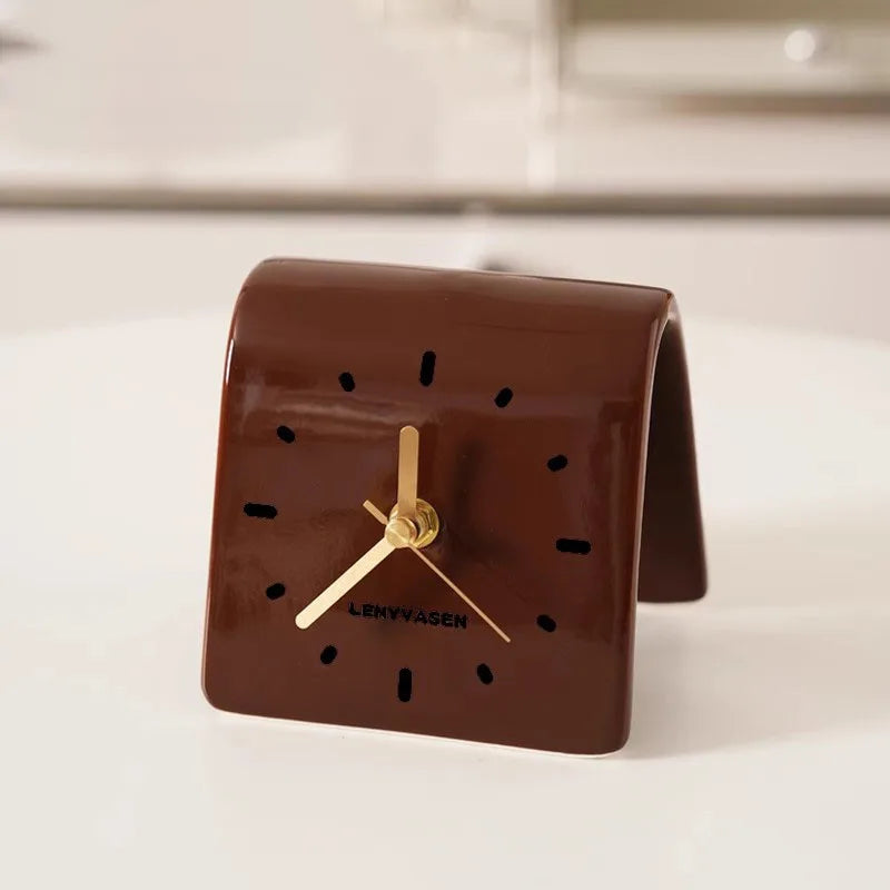Nowoczesny Ceramiczny Zegar na Biurko 11.8cm - Matowy Brąz Elegancki Element Dekoracyjny 0