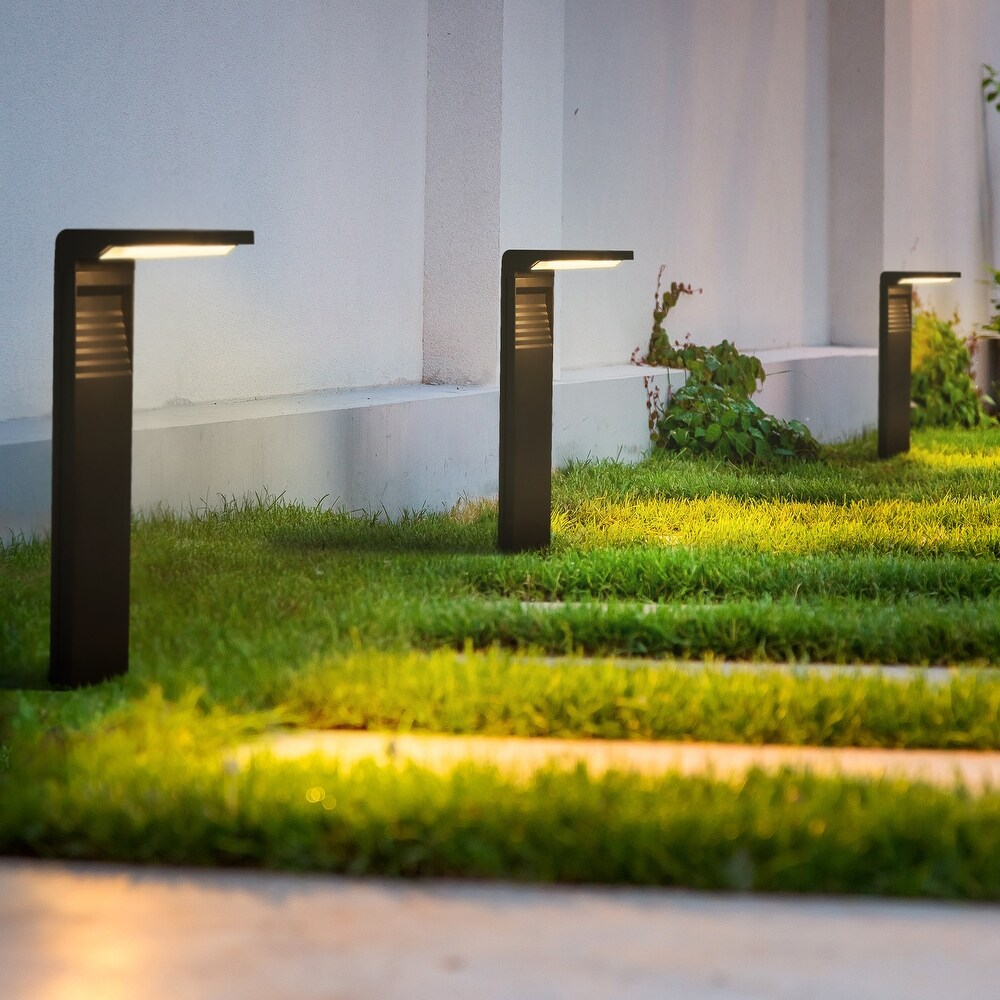 Lampa Solarna Ogrodowa LED – Wodoodporny Słupek Oświetleniowy IP66 do Ścieżek, Ogrodu i Podjazdu