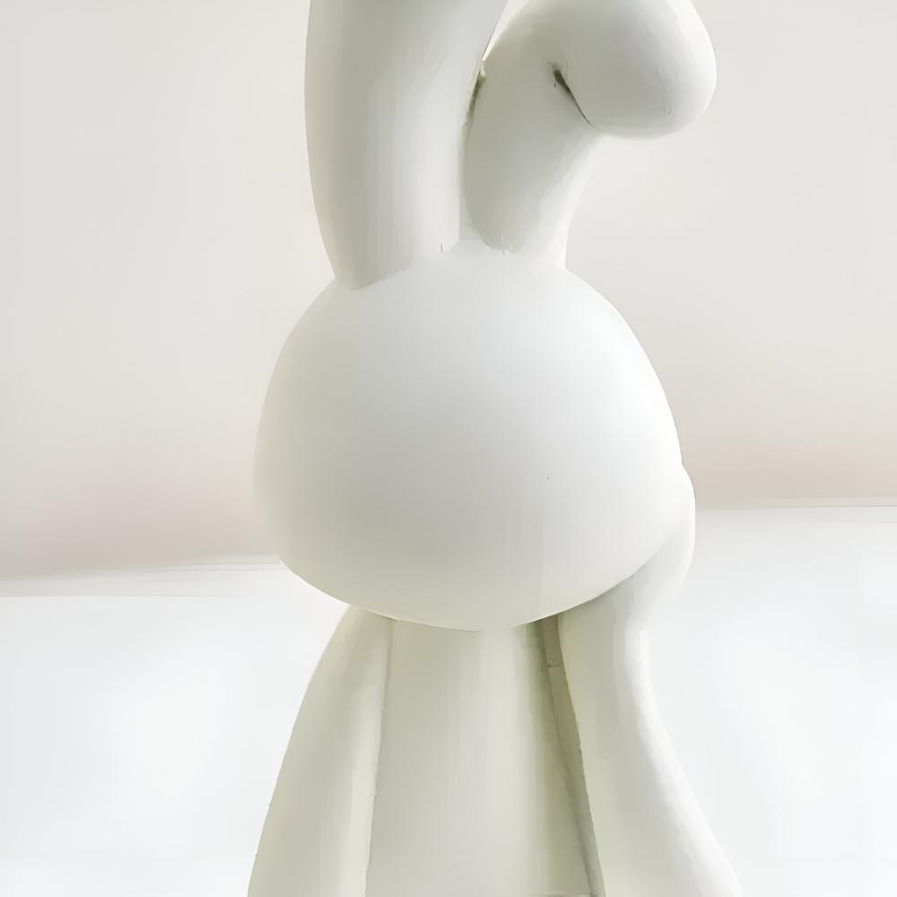 Zajączek wielkanocny figurka z kulą 19 do 22 cm – biała dekoracja z żywicy, 3 wzory