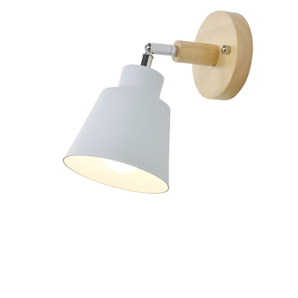 SwivelShine – lampa ścienna z mocowaniem na żelazie i włącznikiem kablowym 7