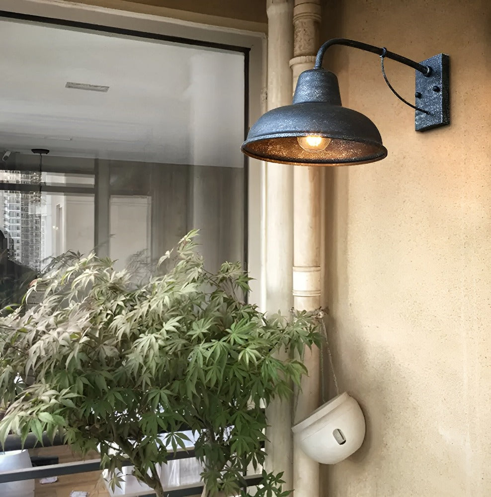 Żelazna lampa do korytarza - antyczna lampa stodołowa - czarna lampa ścienna w stylu industrialnym 2