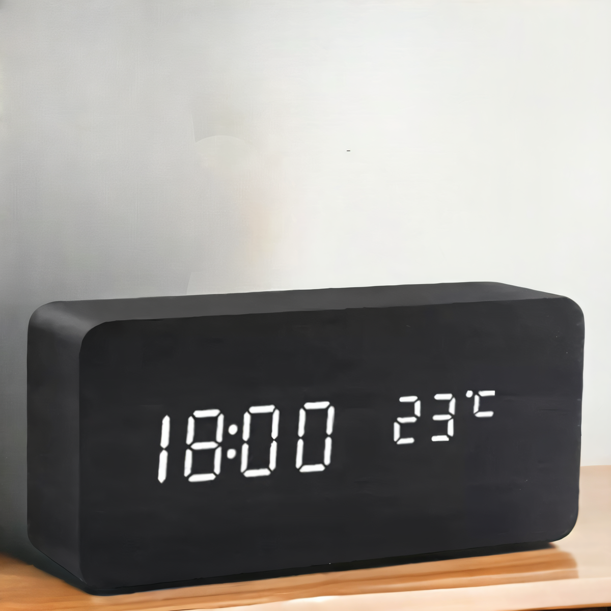 Czarny budzik elektroniczny LED prostokątny z godziną i temperaturą