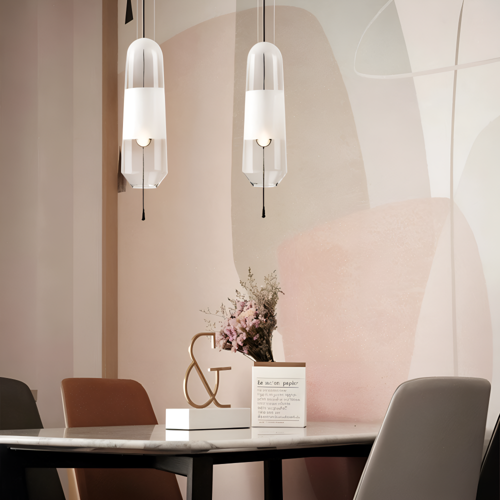 Lampa wisząca do sypialni z podłużnym szklanym kloszem – zdjęcie 2