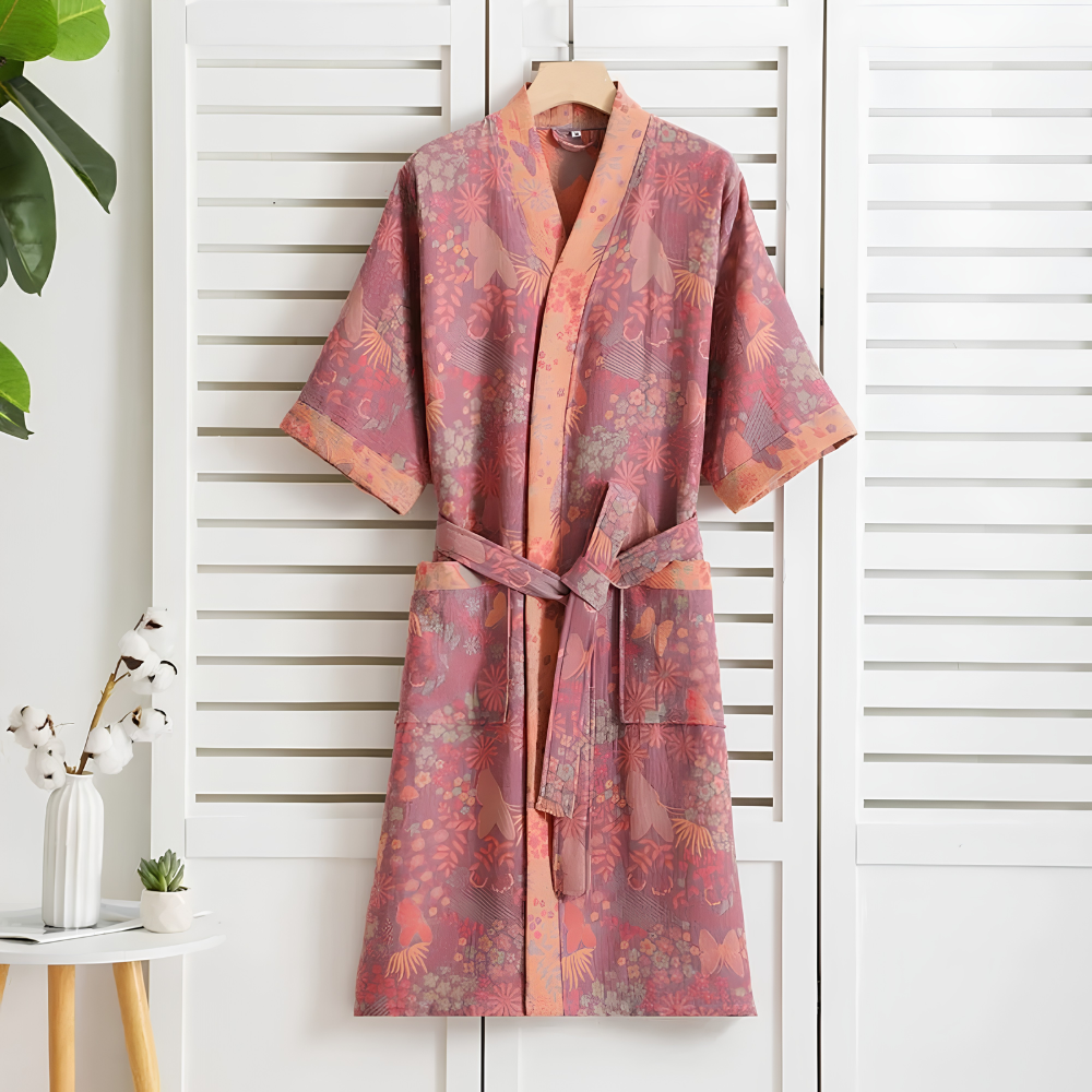 Różowy szlafrok damski kimono w kwiaty